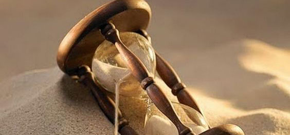 A Hourglass sat in the sand