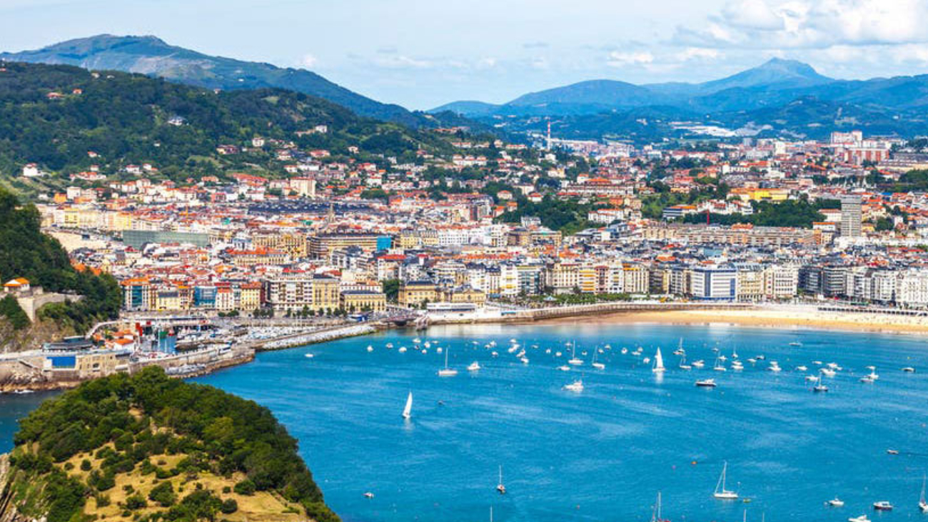 San Sebastian view across the bay