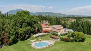 A-Four-Day-Celebration-at-Villa-Cordevigo-for-1