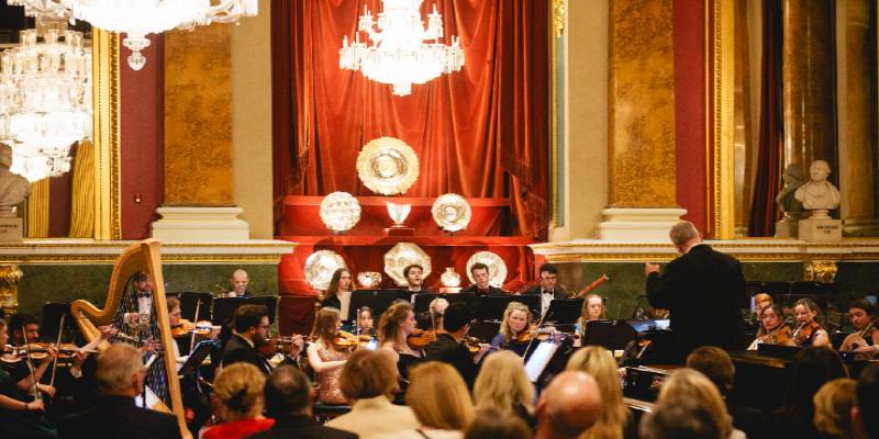 Boutique & Unique CS3 pic 1